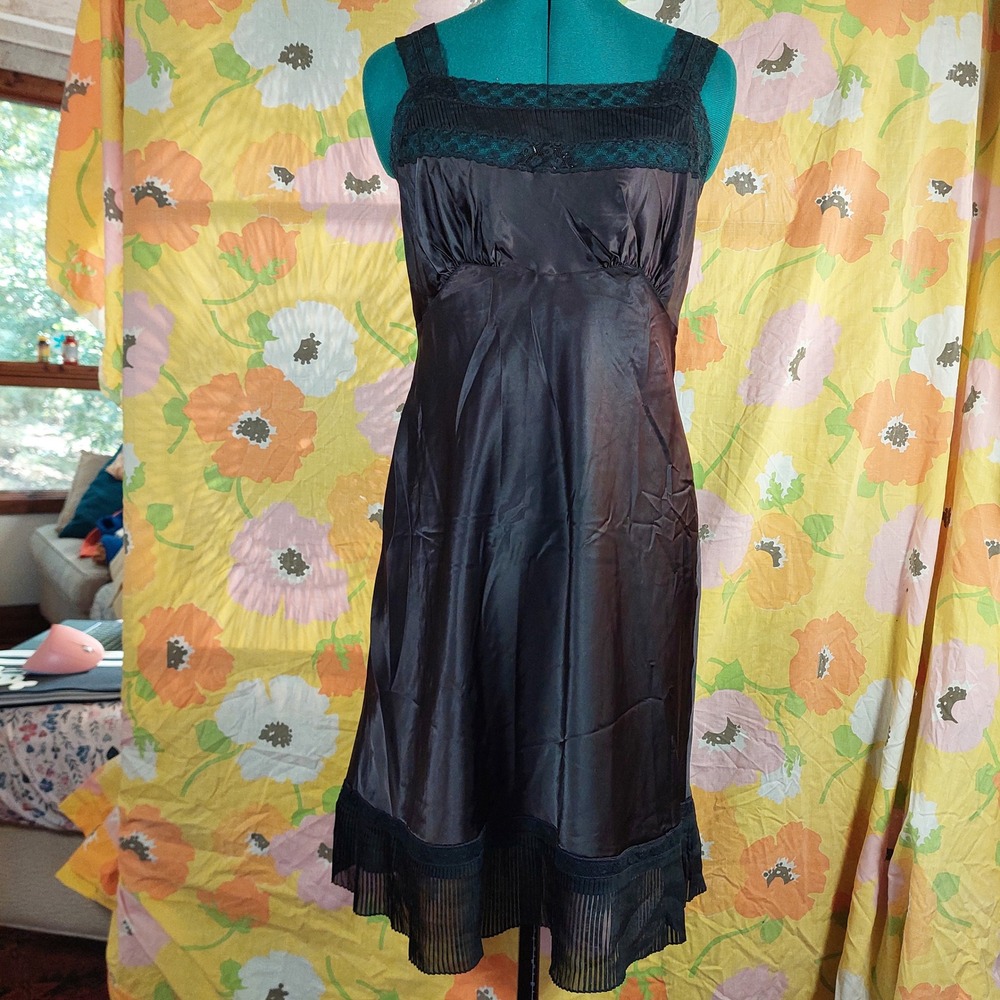 Vintage Barbizon Camilee Slip Dress Brown Black Lace Trim 50s 60s Nylon Small